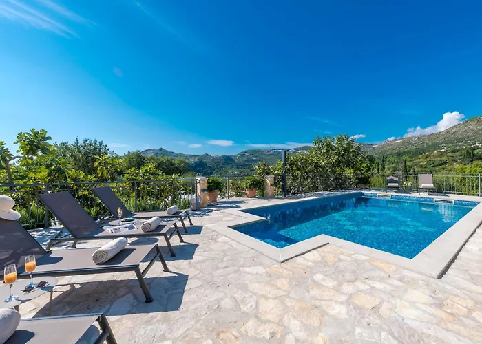 Villa Paulina *
